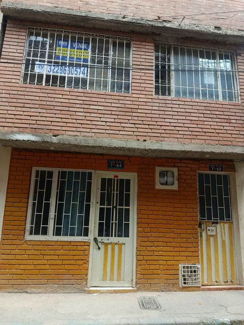 Casa de 8 alcobas en venta en San Nicolas, Soacha, 224 m² · foto 2 de 24