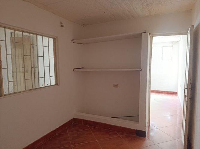 Casa de 8 alcobas en venta en San Nicolas, Soacha, 224 m² · foto 13 de 24