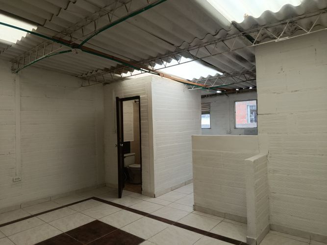 Casa de 8 alcobas en venta en San Nicolas, Soacha, 224 m² · foto 22 de 24