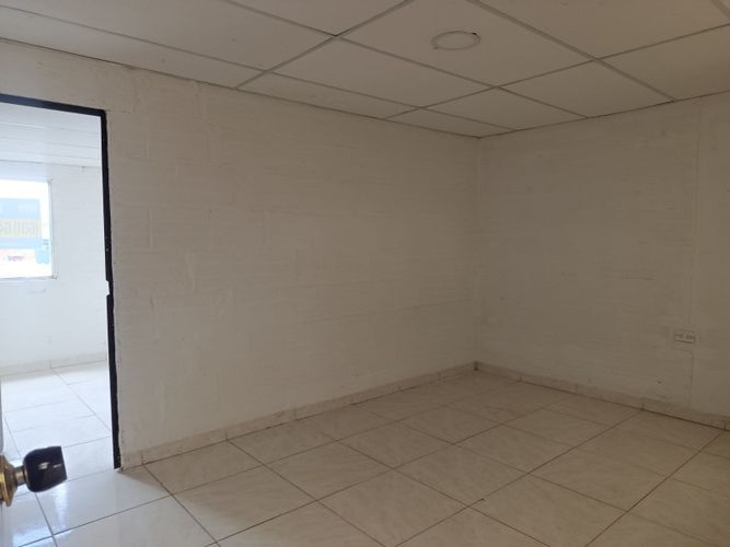 Casa de 8 alcobas en venta en San Nicolas, Soacha, 224 m² · foto 24 de 24