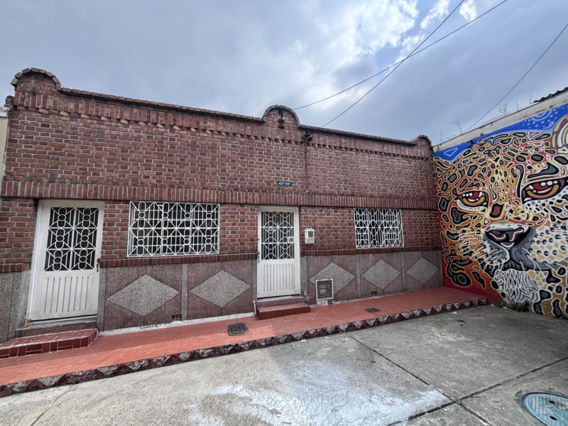 Casa en venta en Santa Lucia, Bogotá · foto 2 de 17