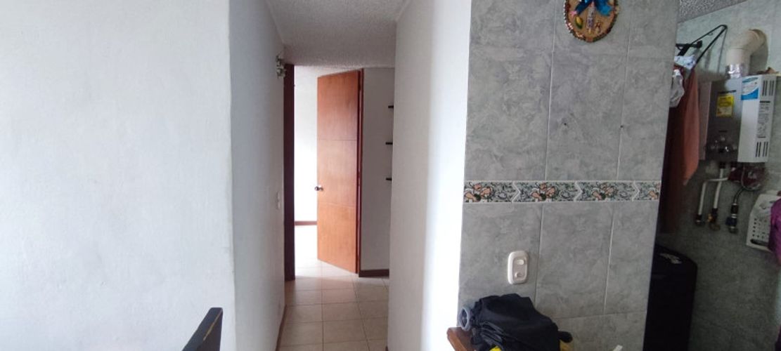 Apartamento de 3 alcobas en venta en Zona Industrial Santa Ana, Soacha, 56 m² · foto 7 de 17
