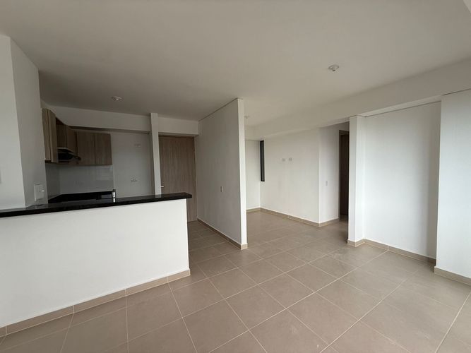 Apartamento de 2 alcobas en venta en Jardines De Coaviconsa, Bucaramanga, 65 m² · foto 2 de 24