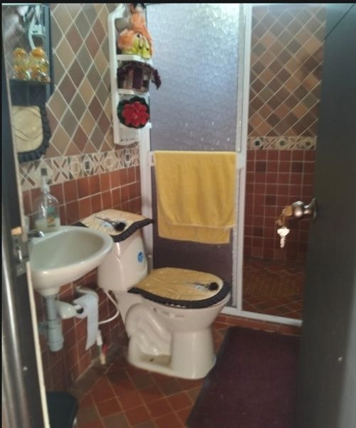 Casa de 4 alcobas en venta en El Poblado, Girón, 233 m² · foto 10 de 10