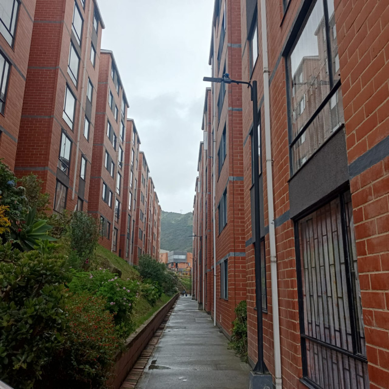Apartamento en venta en Usme Centro, Bogotá · foto 3 de 14