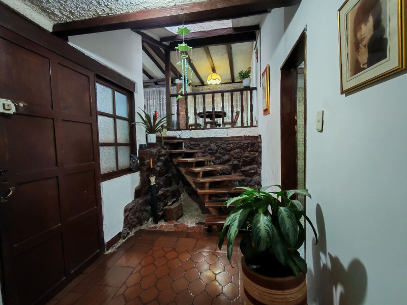 Casa en venta en San Blas, Bogotá · foto 3 de 18