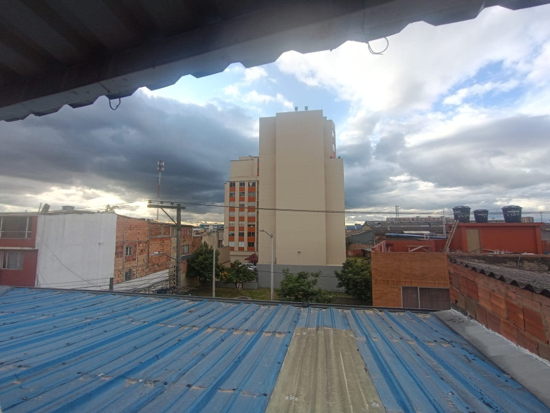 Casa en venta en El Carmen, Bogotá · foto 3 de 12