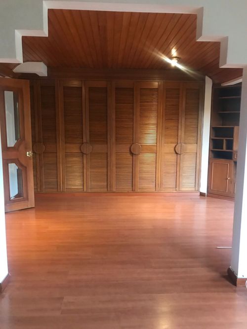 Casa de 5 alcobas en venta en San Jose De Bavaria, Bogotá, 265 m² · foto 19 de 24