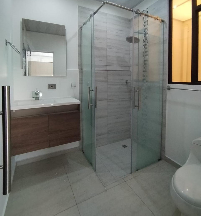 Casa en venta en Usminia, Bogotá · foto 6 de 23