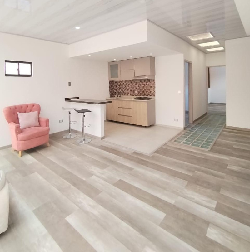 Casa en venta en Usminia, Bogotá · foto 8 de 23