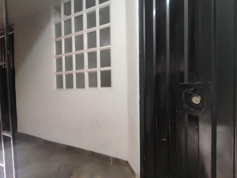 Casa en venta en Villa Hermosa, Bogotá · foto 5 de 10
