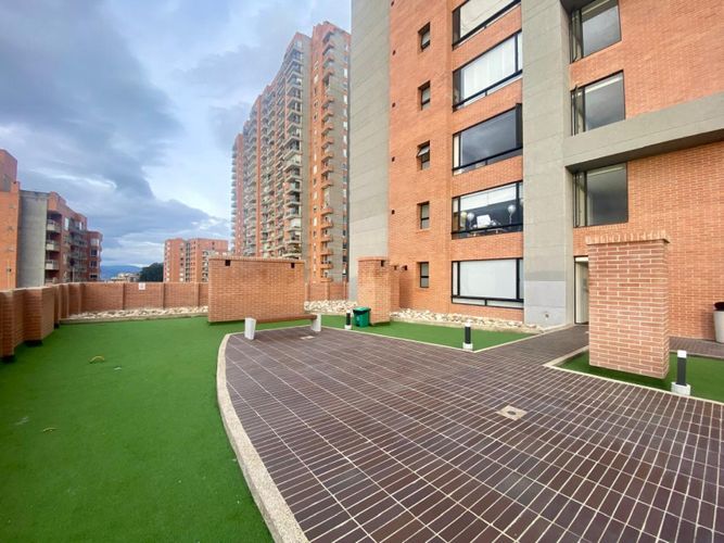 Apartaestudio en venta en Chapinero, Bogotá, 30 m² · foto 17 de 24