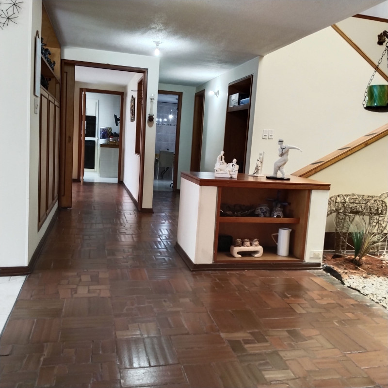 Casa en venta en Nueva Autopista, Bogotá · foto 14 de 24