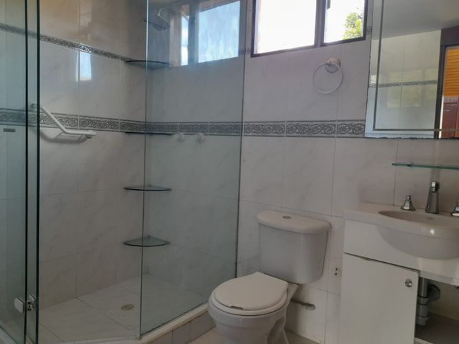 Casa de 3 alcobas en venta en Nueva Autopista, Bogotá, 116 m² · foto 4 de 10