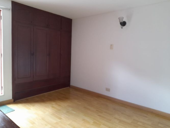 Casa de 3 alcobas en venta en Nueva Autopista, Bogotá, 116 m² · foto 5 de 10