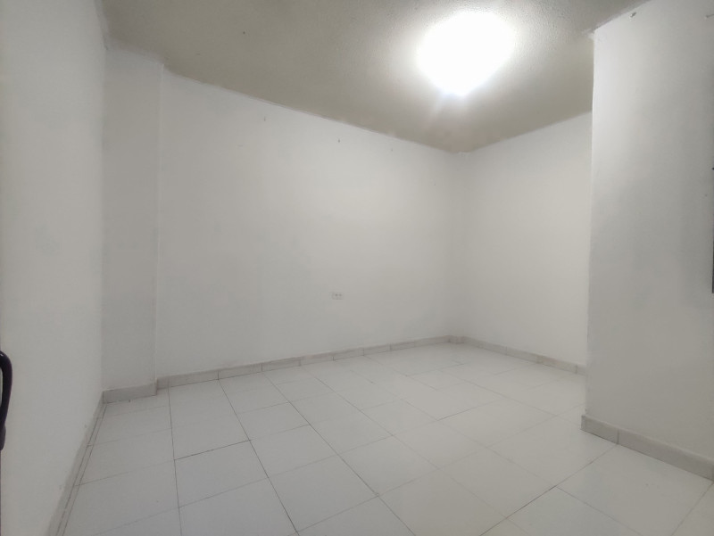 Casa en venta en Villa Hermosa, Bogotá · foto 11 de 16