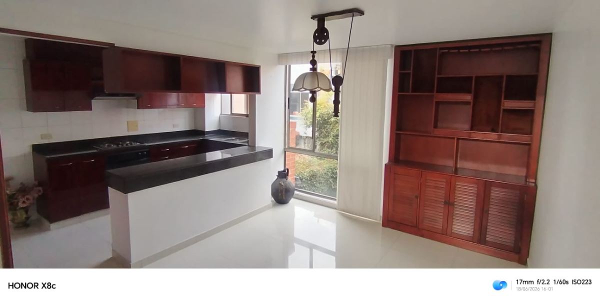 Casa en venta en Casa Blanca Suba, Bogotá · foto 12 de 24