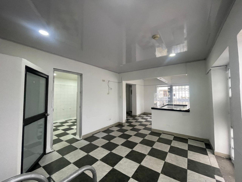 Casa en venta en La Soledad, Bogotá · foto 3 de 24