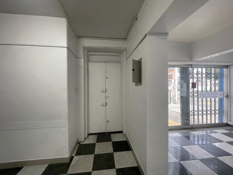Casa en venta en La Soledad, Bogotá · foto 9 de 24