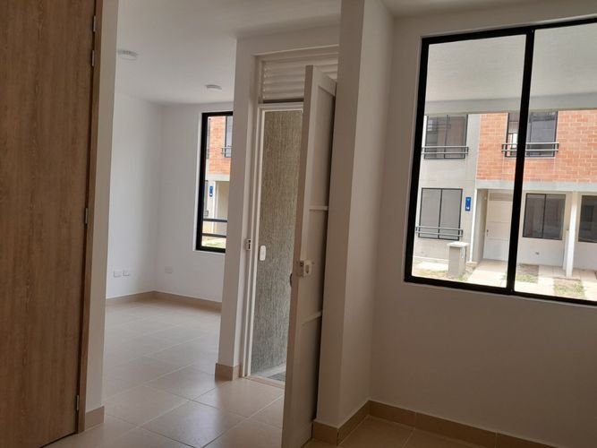 Casa de 3 alcobas en venta en Riveras Del Rosario, Jamundí, 80 m² · foto 5 de 24