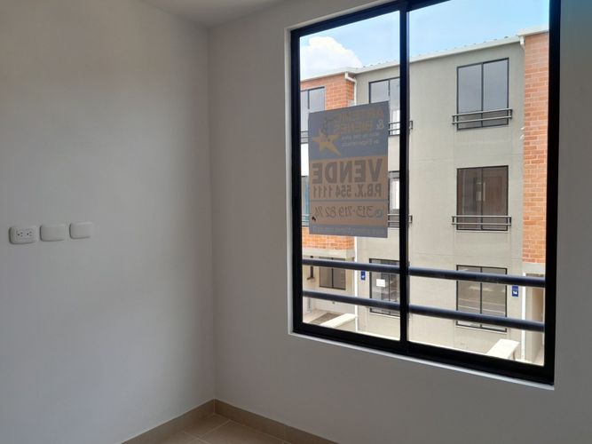 Casa de 3 alcobas en venta en Riveras Del Rosario, Jamundí, 80 m² · foto 11 de 24