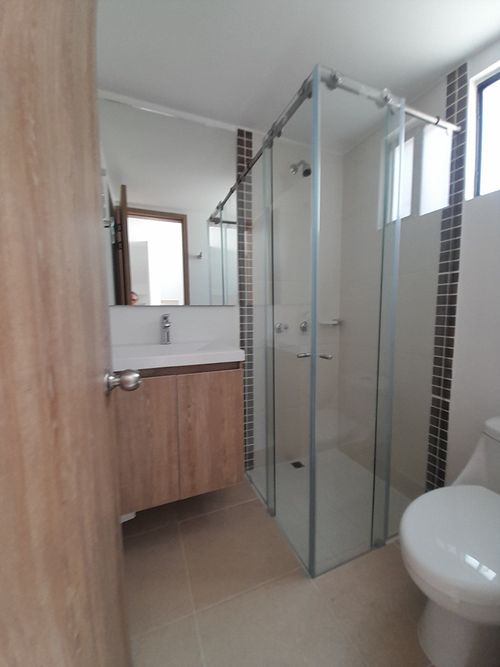 Casa de 3 alcobas en venta en Riveras Del Rosario, Jamundí, 80 m² · foto 23 de 24