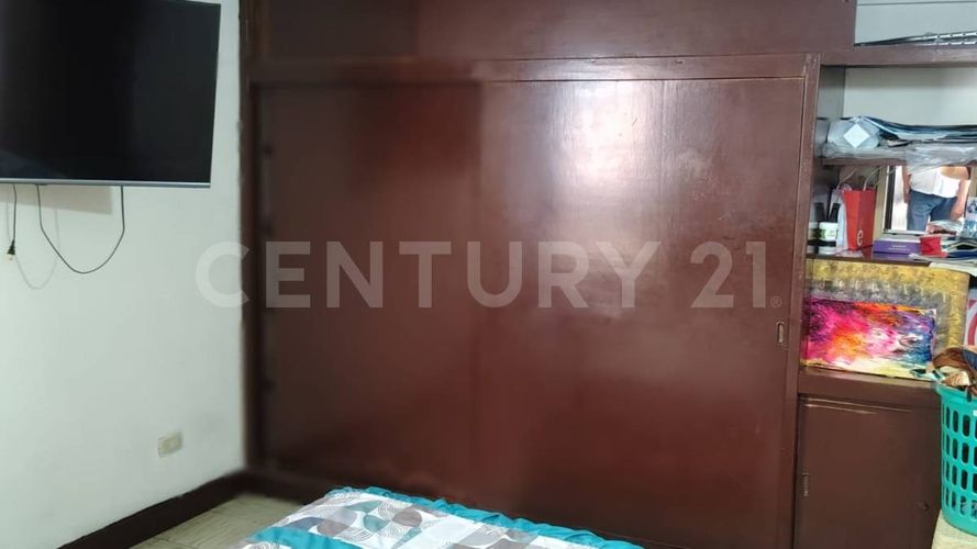 Casa de 6 alcobas en venta en Santa Isabel, Cali, 212 m² · foto 8 de 10