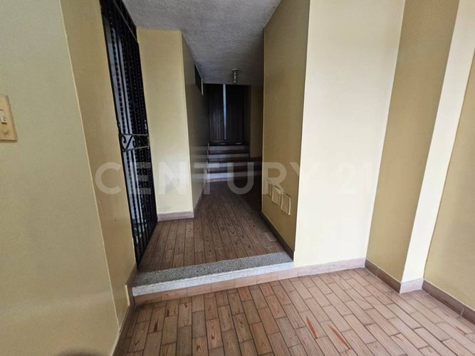 Apartamento de 2 alcobas en venta en Primero De Mayo, Cali, 541 m² · foto 3 de 16