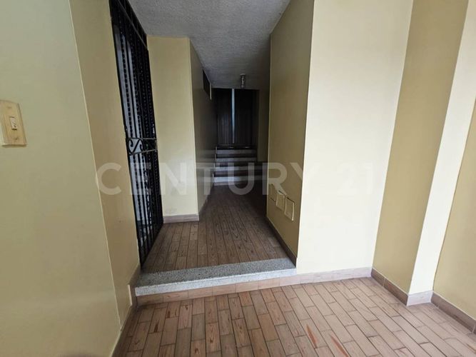 Apartamento de 2 alcobas en venta en Primero De Mayo, Cali, 541 m² · foto 5 de 16