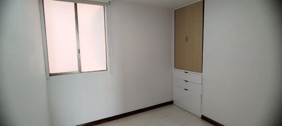 Apartamento de 2 alcobas en arriendo en La Visitación, Medellín, 88 m² · foto 14 de 17