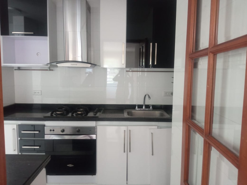 Apartamento en venta en Nueva Autopista, Bogotá · foto 8 de 19