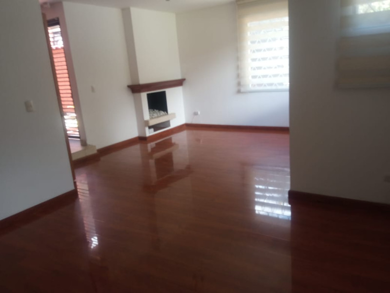 Apartamento en venta en Nueva Autopista, Bogotá · foto 9 de 19