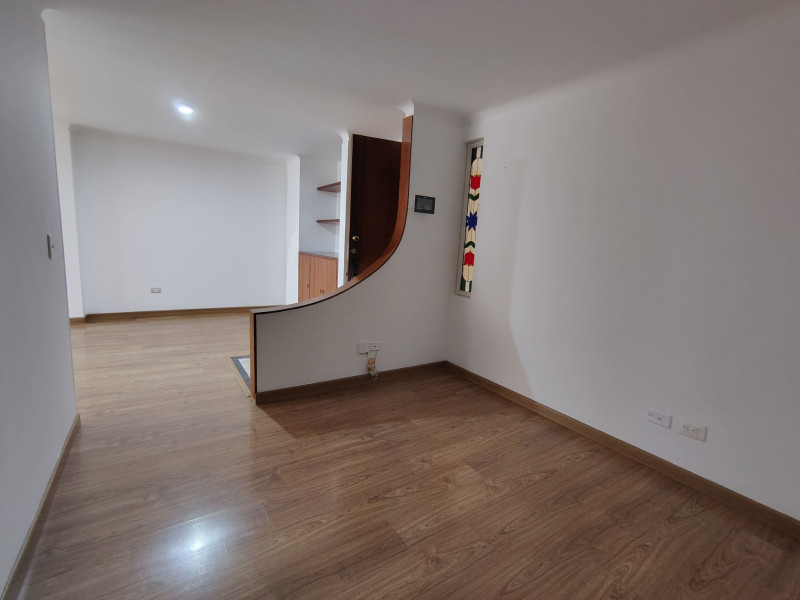 Apartamento en venta en Santa Barbara, Bogotá · foto 5 de 18