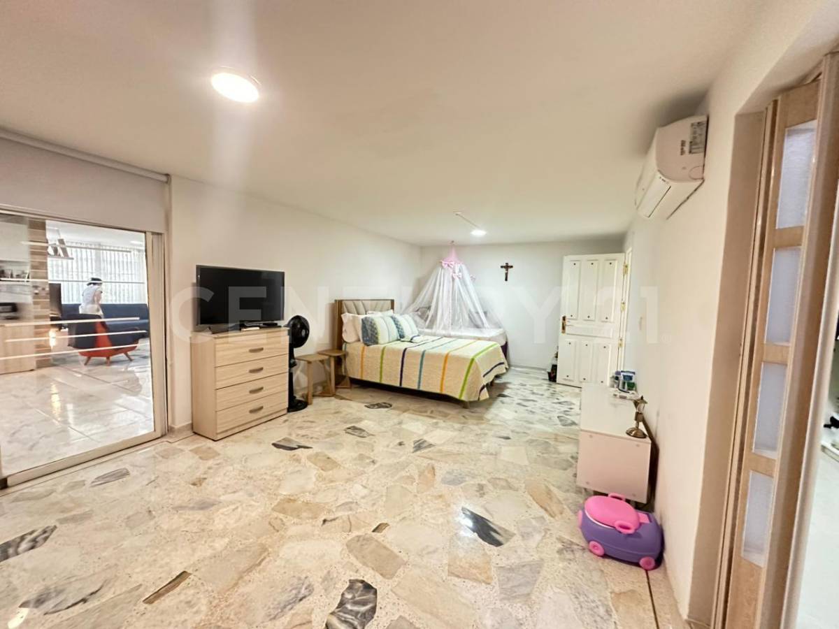 Apartamento en venta en Santa Monica, Cali · foto 7 de 19