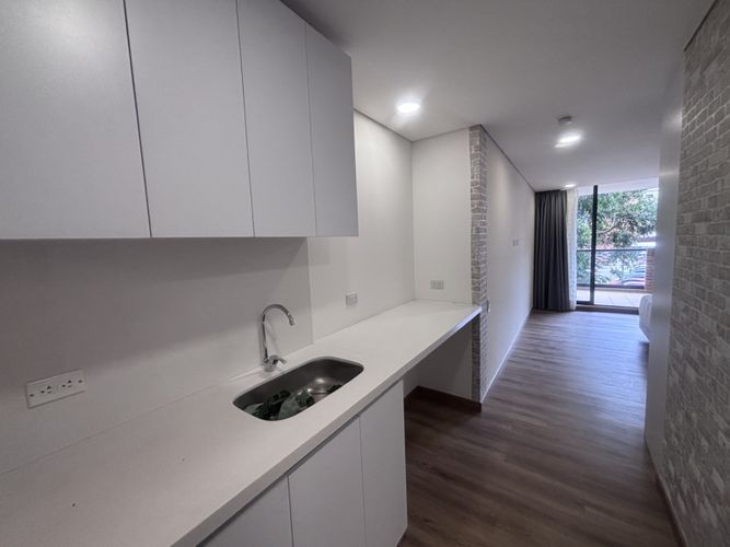 Apartaestudio en venta en Parque Central Bavaria, Bogotá, 27 m² · foto 9 de 24