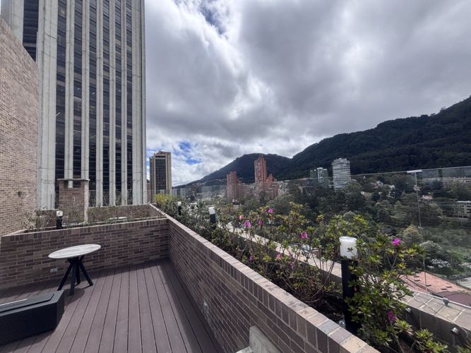 Apartaestudio en venta en Parque Central Bavaria, Bogotá, 27 m² · foto 21 de 24