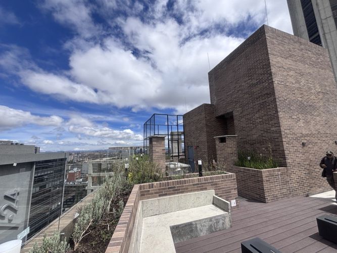 Apartaestudio en venta en Parque Central Bavaria, Bogotá, 27 m² · foto 22 de 24
