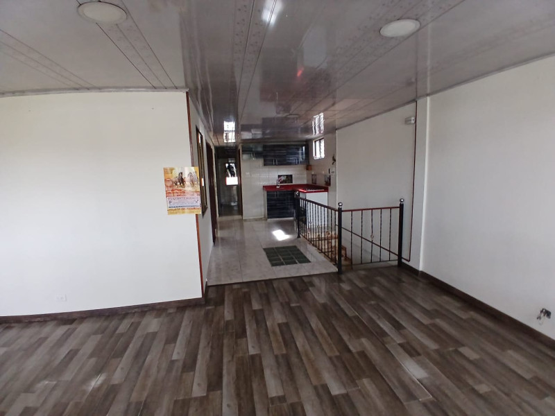 Casa en venta en Las Delicias, Bogotá · foto 2 de 15