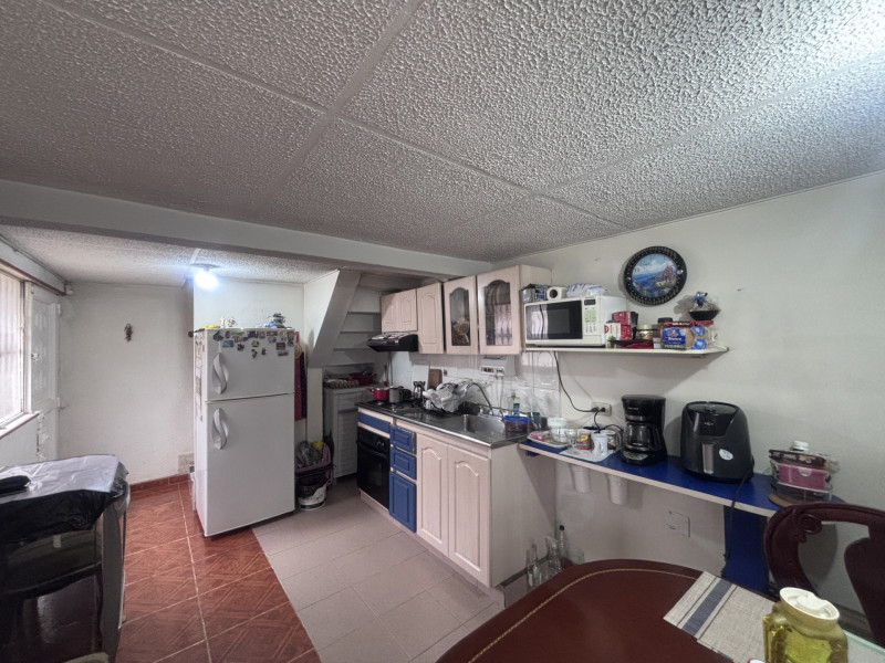 Casa en venta en Roma, Bogotá · foto 4 de 13