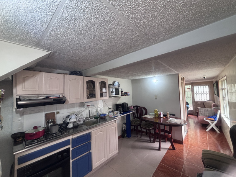 Casa en venta en Roma, Bogotá · foto 5 de 13