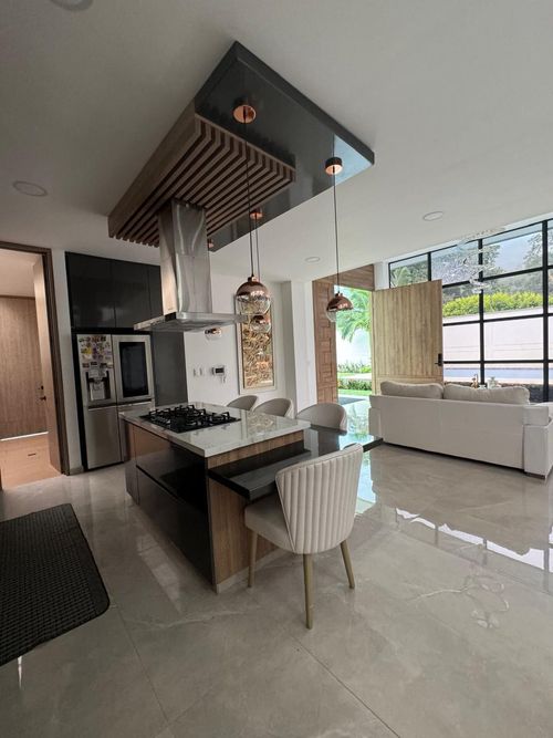 Casa de 5 alcobas en venta en Cañaveral, Floridablanca, 460 m² · foto 5 de 24