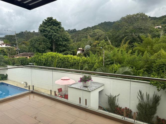 Casa de 5 alcobas en venta en Cañaveral, Floridablanca, 460 m² · foto 13 de 24