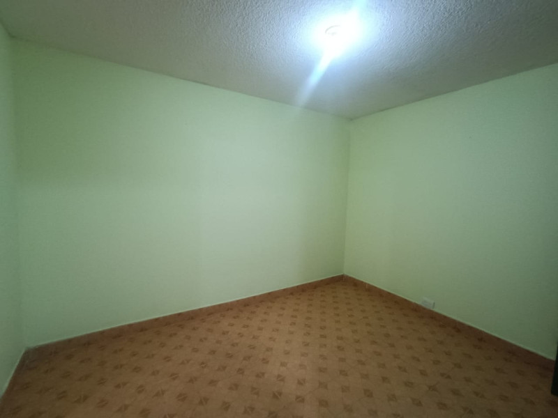 Casa en venta en Fontibon, Bogotá · foto 3 de 13