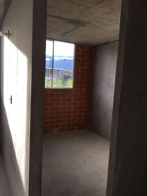 Apartamento de 2 alcobas en venta en Picaleña Y Mirolindo, Ibagué, 52 m² · foto 15 de 20
