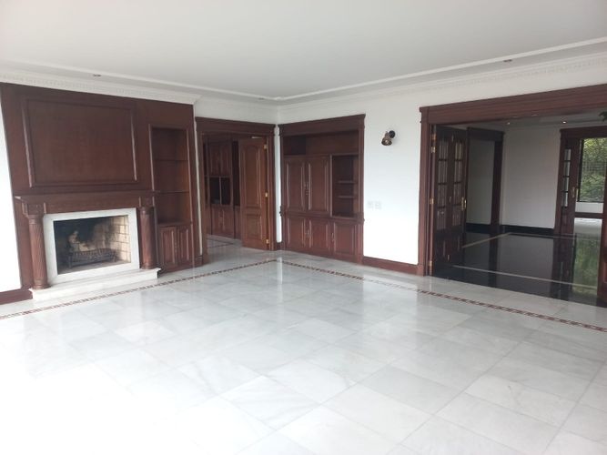 Apartamento de 4 alcobas en venta en Santa Barbara, Bogotá, 495 m² · foto 4 de 24