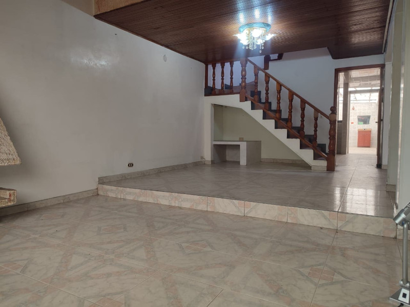 Casa en venta en Kennedy Central, Bogotá · foto 2 de 24