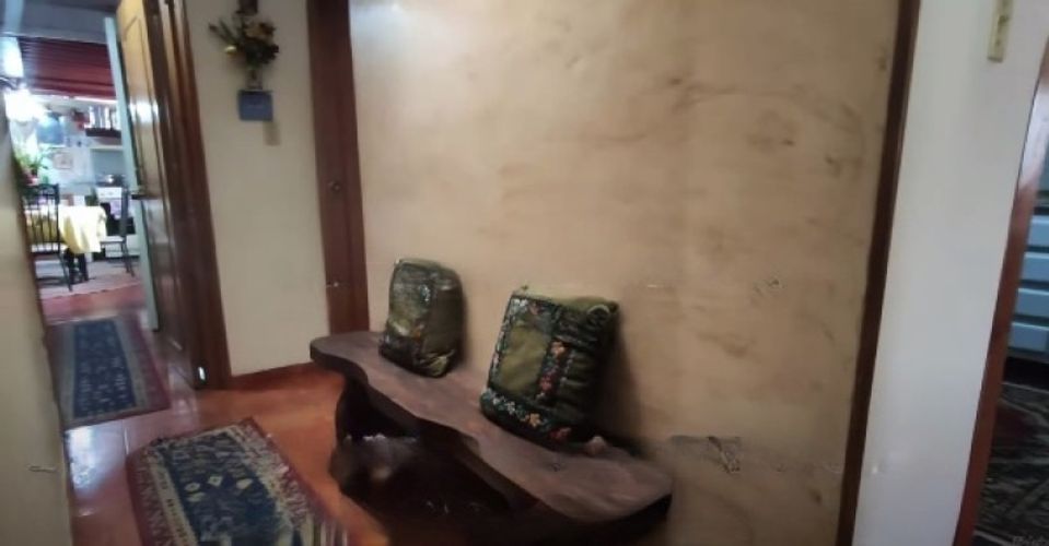 Casa de 6 alcobas en venta en La Campiña, Bogotá, 325 m² · foto 6 de 10