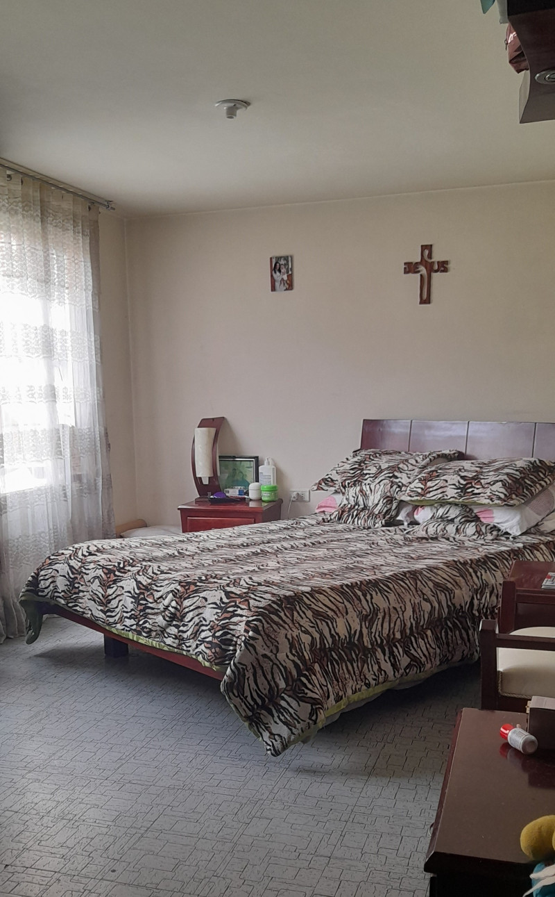 Casa en venta en Las Americas, Bogotá · foto 11 de 24