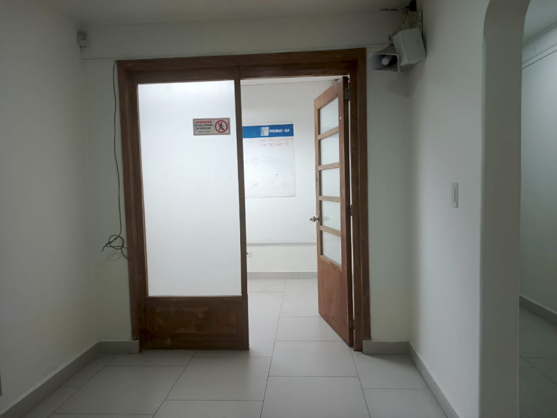 Casa en venta en Las Americas, Bogotá · foto 8 de 24