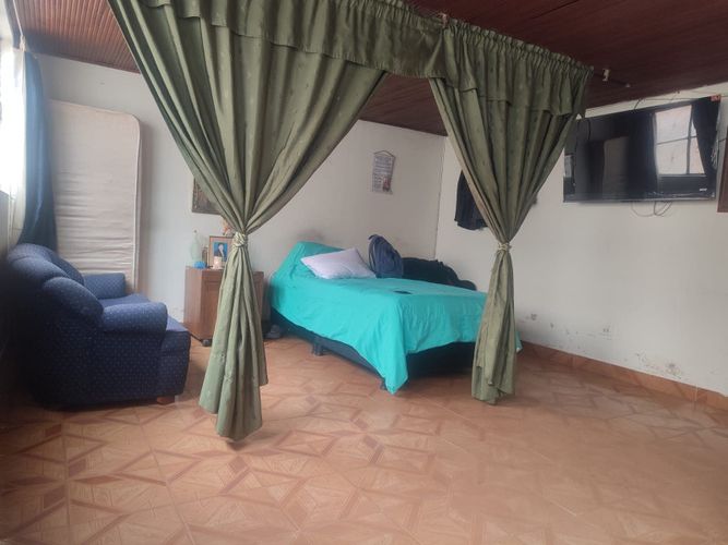 Casa de 3 alcobas en venta en Gran Britalia, Bogotá, 122 m² · foto 4 de 20